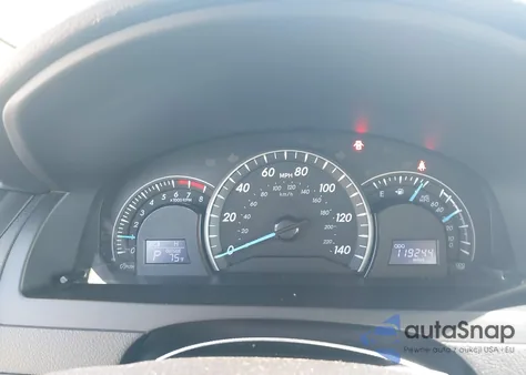 2015 Toyota Camry Le z USA, uszkodzony, nr VIN 4T4BF1FK0FR463233